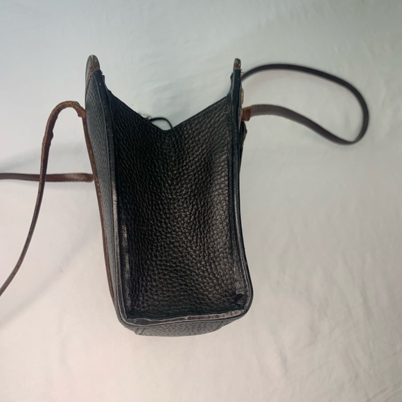 Brighton Paris Black Jagger Leather Vintage Peek a Boo Shoulder Purse Heart Trim - Picture 7 of 15